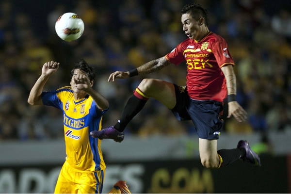 Tigres-Unión Española