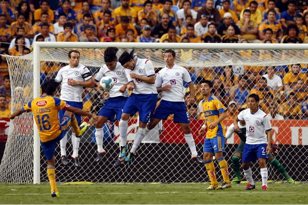 Tigres vs Cruz Azul