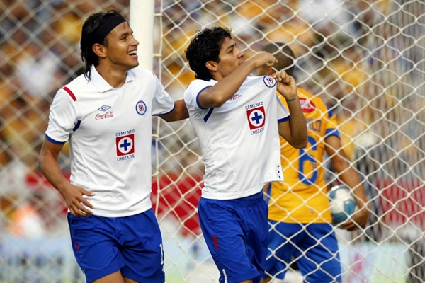 Tigres vs Cruz Azul