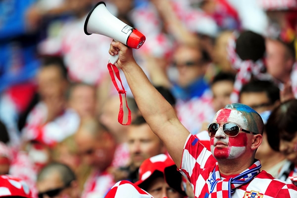 Todo listo para impulsar a su equipo rumbo a la victoria.