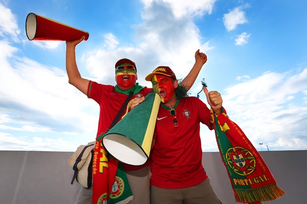 Todo se vale al momento de manifestar el amor por sus colores.
