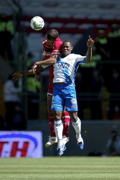 Toluca-Puebla.