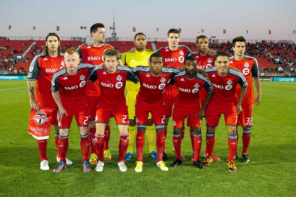 Toronto-Santos.