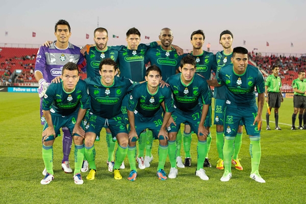 Toronto-Santos.