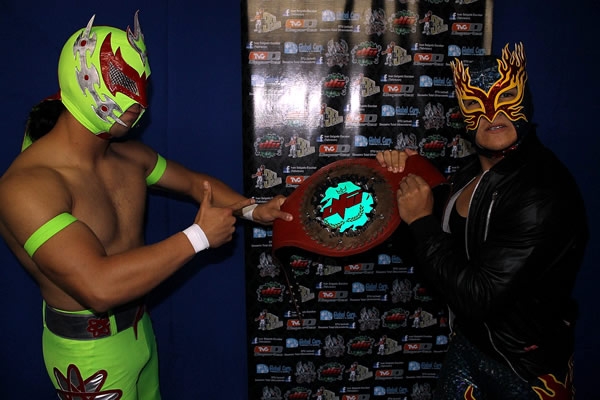 Ultraviolencia en DTU.