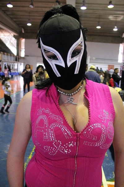 Una convivencia de luchadores y aficionados.