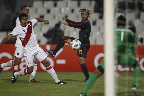 Una de las pocas oportunidades del Tri.