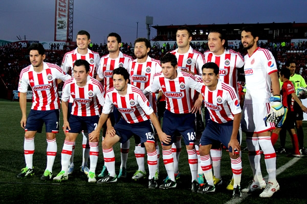 Verdusco y Orozco se estrenan con las Chivas.