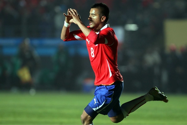 Vidal venció a una defensa mexicana débil.