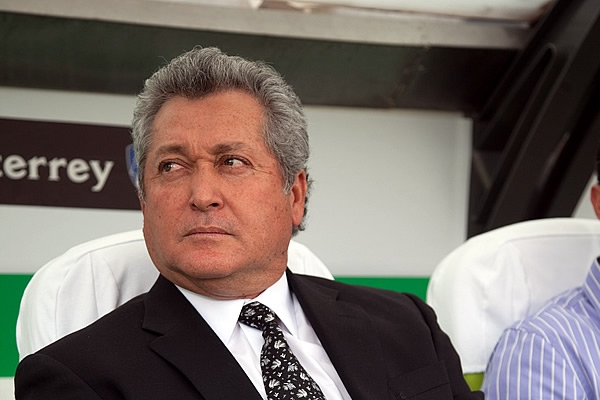 Vucetich sigue con su marca perfecta en finales; no ha perdido.
