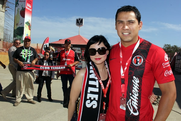 Xolo amor en la frontera.