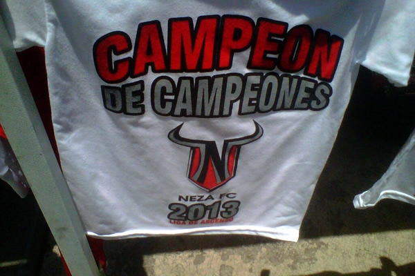 Ya se venden playeras con la leyenda del Campeonato.