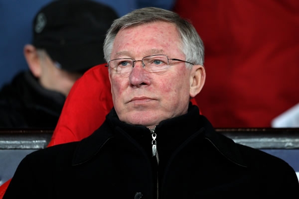 Alex Ferguson confía en el mexicano