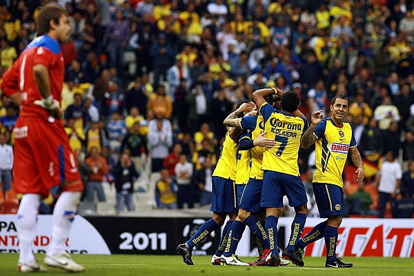 América 2-0 Nacional14