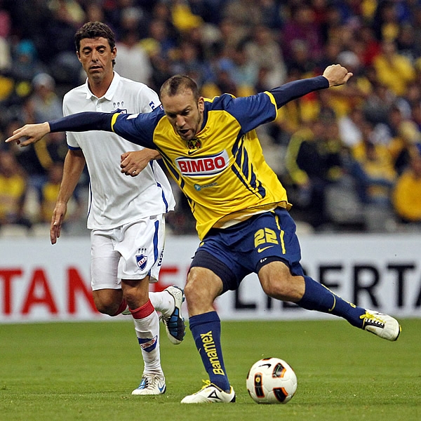 América 2-0 Nacional17