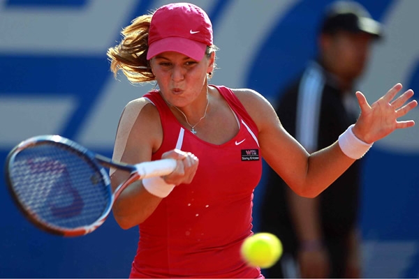 Anna Tatishvili cayó ante Dulko por un 6-3 y 6-1 en una hora y cinco minutos.