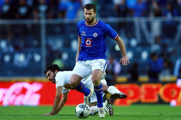 Cruz Azul-Pumas.