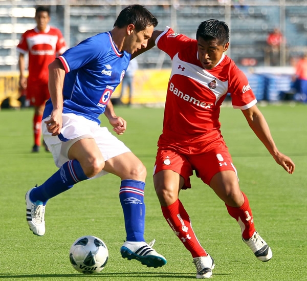 Cruz Azul 1-0 Toluca... Celestes sobre Diablos