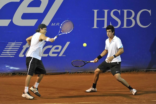 La dupla mexicana de Luis Díaz y Miguel Reyes cayó en la primera ronda por 4-6, 6-2 y 10-6.
