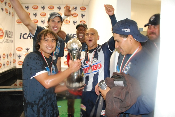 El festejo en el vestidor rayado