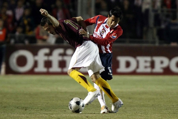 Estudiantes-Chivas.