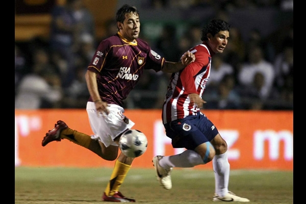 Estudiantes-Chivas.