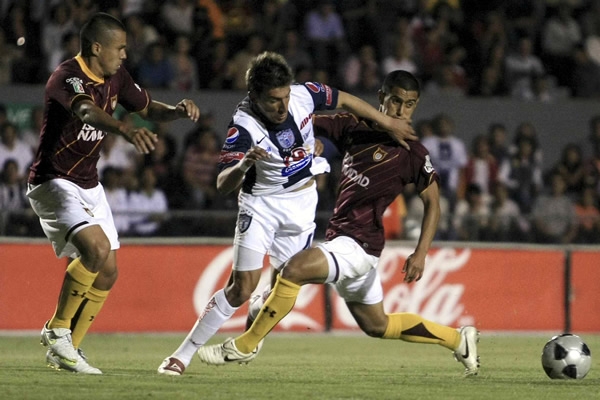 Estudiantes-Pachuca.