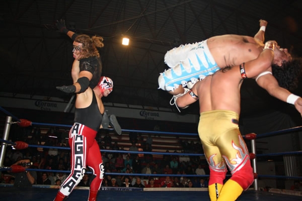 Excelente función en la López Mateos.