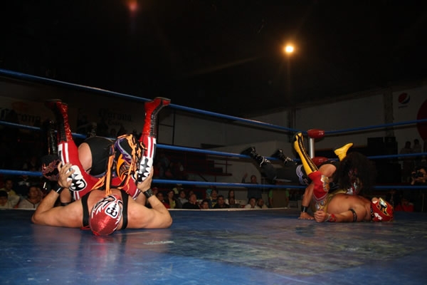 Excelente función en la López Mateos.