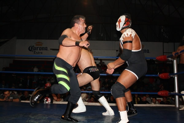 Excelente función en la López Mateos.