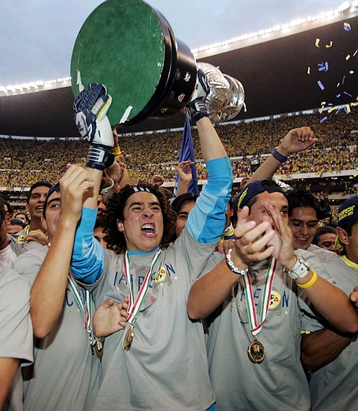 Guillermo Ochoa5