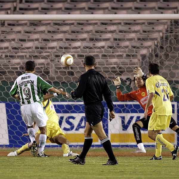 Guillermo Ochoa8