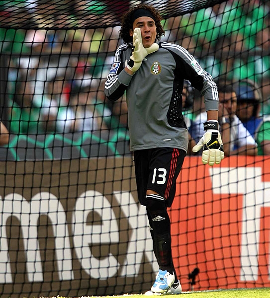Guillermo Ochoa24