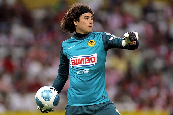 Guillermo Ochoa26