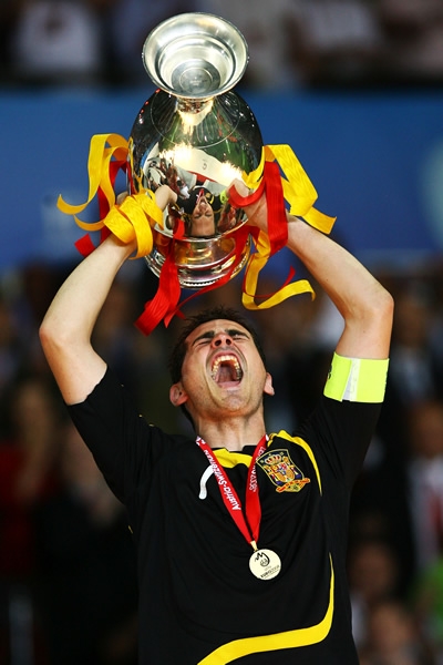 iker casillas 25