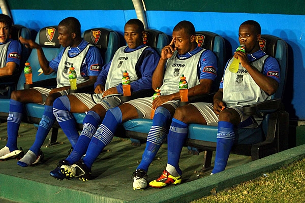 Jaguares 2-1 Emelec13