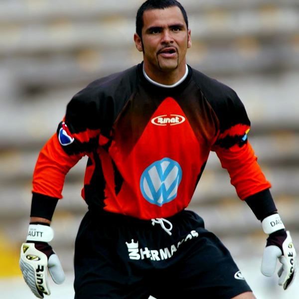 Lo que el futbol se llevó.