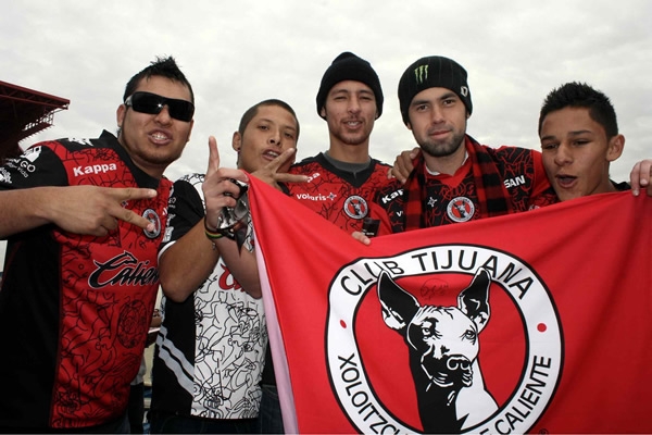 Los jovenes también apoyaron a Xolos.