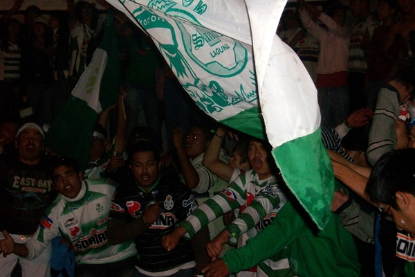 Los santistas agradecieron el esfuerzo.