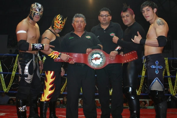 Lucha ultaviolenta en DTU vs. NGX.