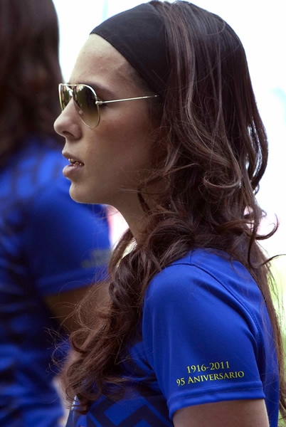 Luciendo la playera del 95 aniversario