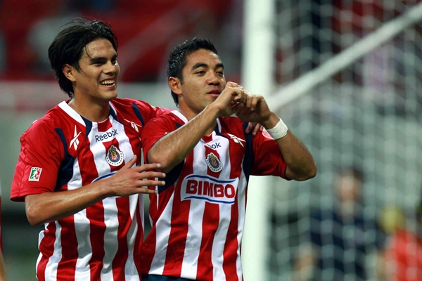 Marco Fabián cerró la cuenta