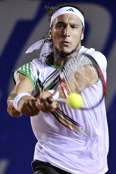 Mónaco peleó hasta el final pero cayó ante Ferrer por 2-6, 7-5 y 6-2.