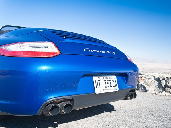 Porsche 911 Carrera GTS 2011-10