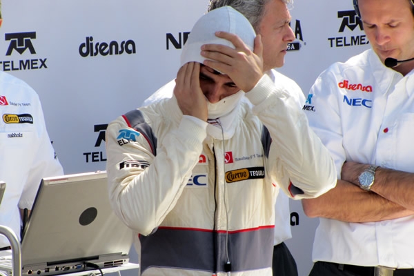 Preparandose para subir al auto