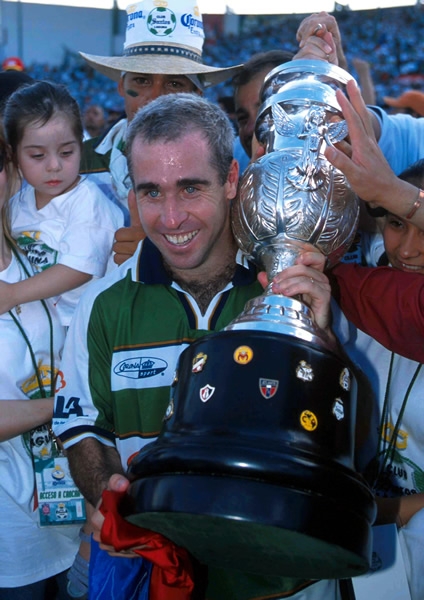 Rodrigo Ruiz 9