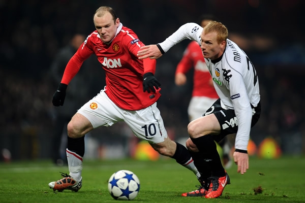 Rooney al momento de superar la marca