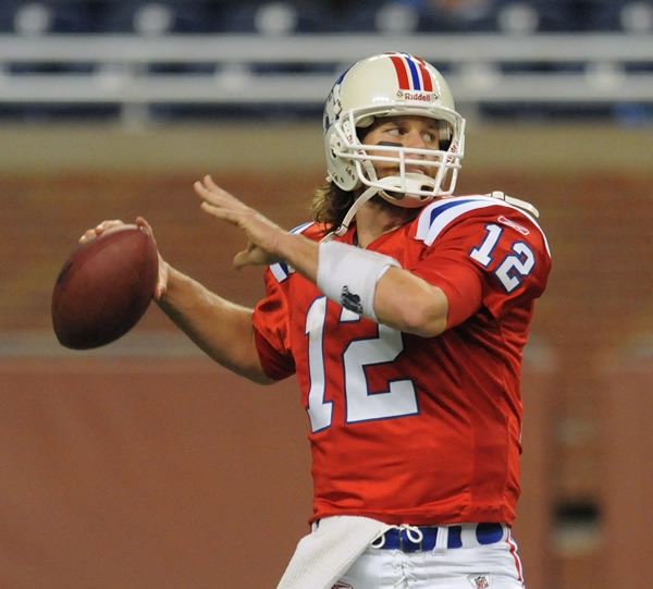 Tom Brady lanzó cuatro pases de anotación en la segunda mitad.