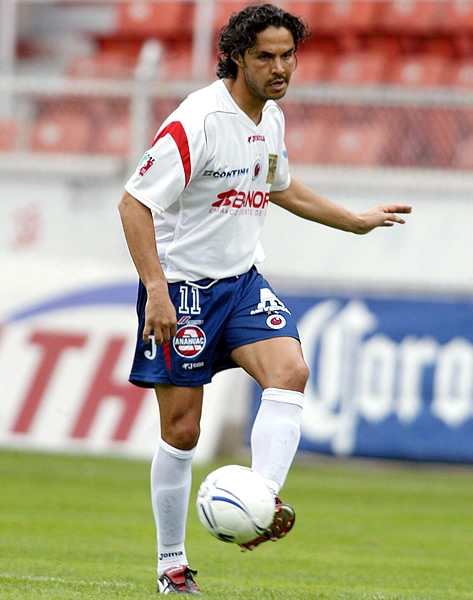 Braulio Luna21