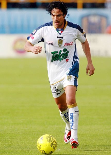 Braulio Luna25